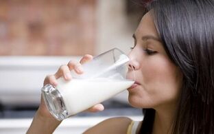 Dietary drink menus include low-fat milk